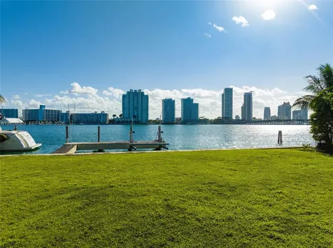 36 Star Island Drive Miami Beach FL 33139