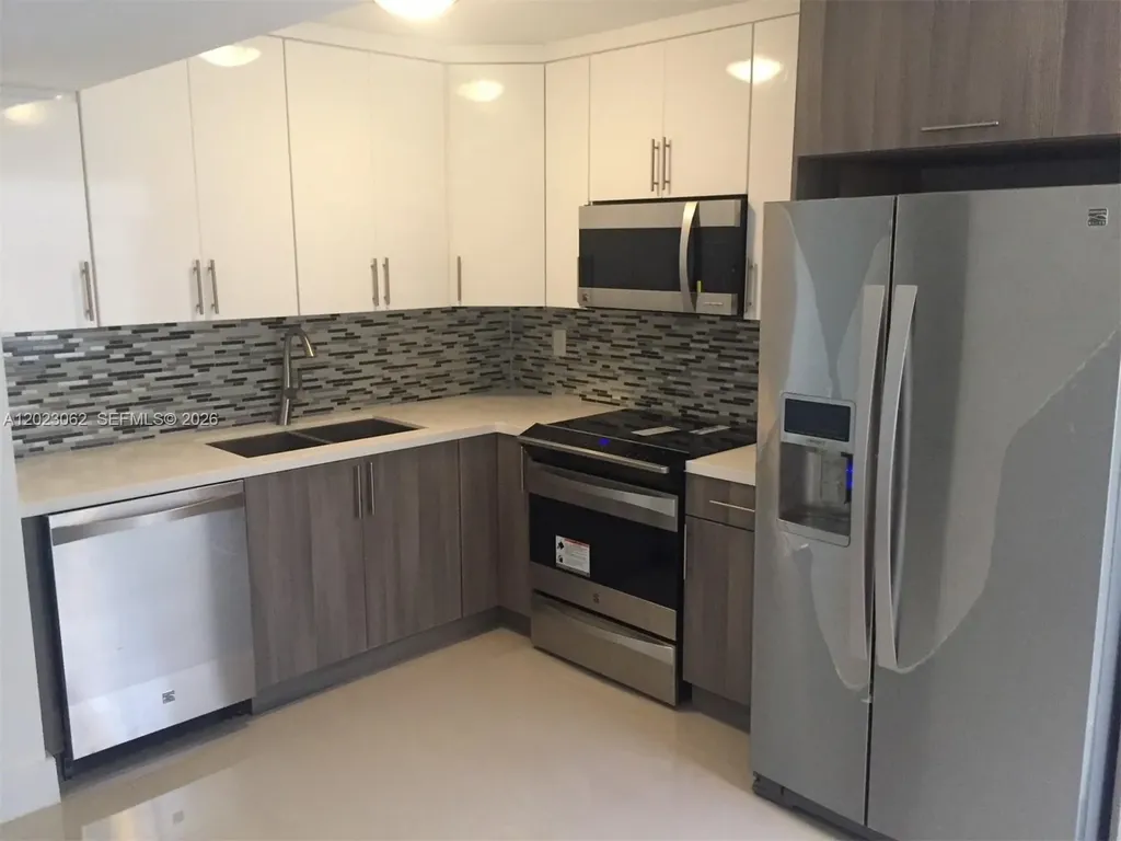 4746 NW 97th Court Doral FL 33178