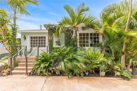 6520 SW 16th Terrace West Miami FL 33155