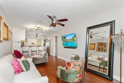 6520 SW 16th Terrace West Miami FL 33155