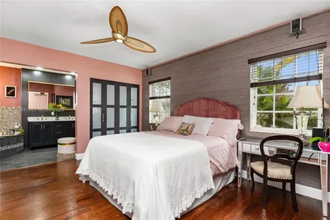 6520 SW 16th Terrace West Miami FL 33155