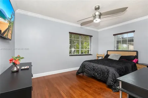6520 SW 16th Terrace West Miami FL 33155