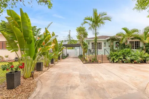 6520 SW 16th Terrace West Miami FL 33155