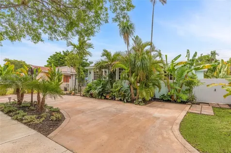6520 SW 16th Terrace West Miami FL 33155