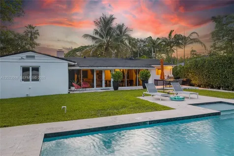 11403 NE 8th Avenue Biscayne Park FL 33161