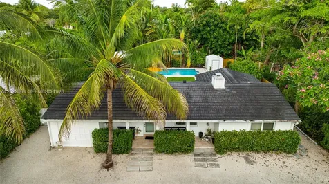 11403 NE 8th Avenue Biscayne Park FL 33161