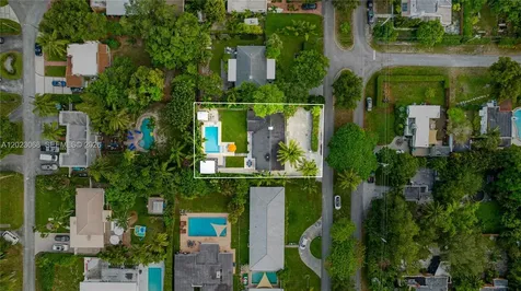 11403 NE 8th Avenue Biscayne Park FL 33161