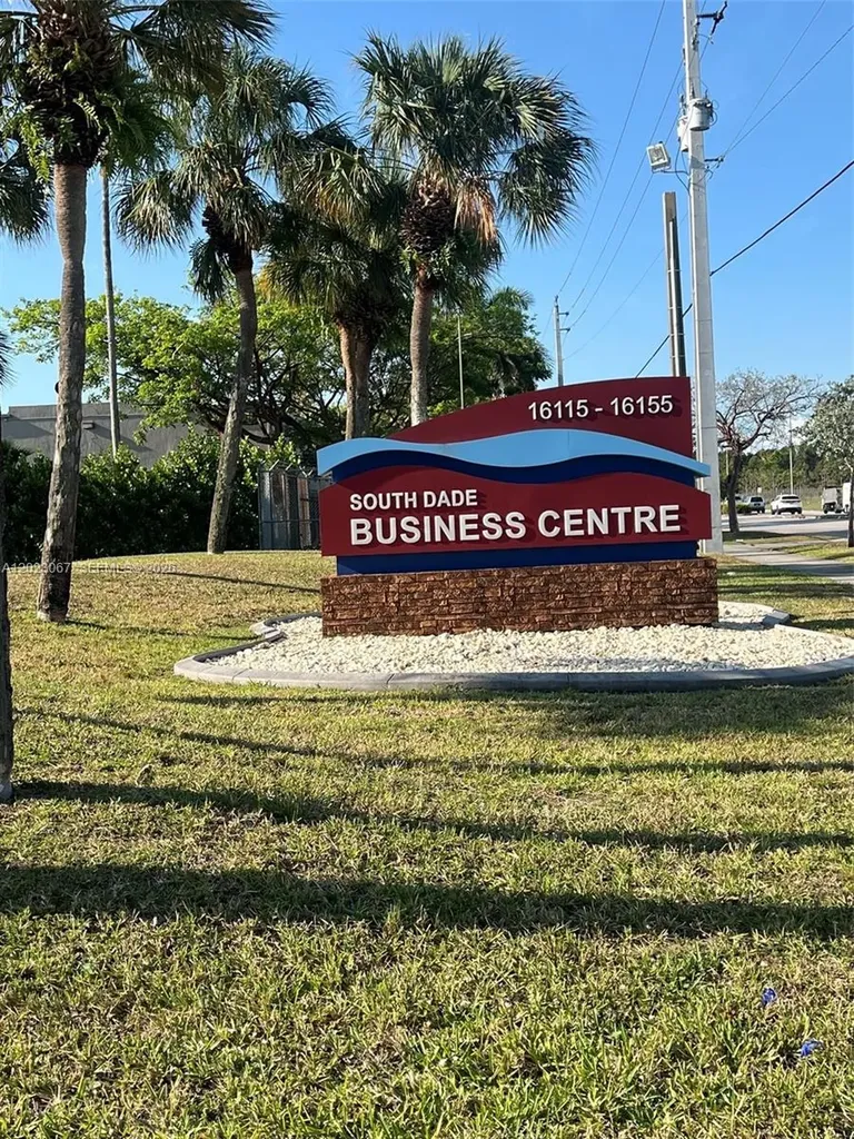 16155 SW 117th Avenue Unincorporated Dade FL 33177