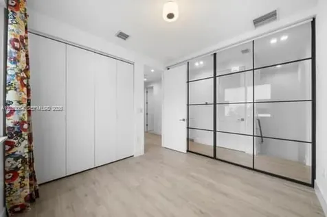 6812 SW 80th Street Miami FL 33143