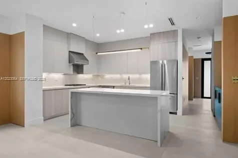 6812 SW 80th Street Miami FL 33143