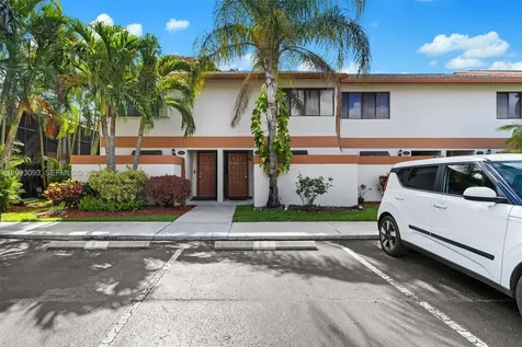 4241 SW 71st Way Davie FL 33314