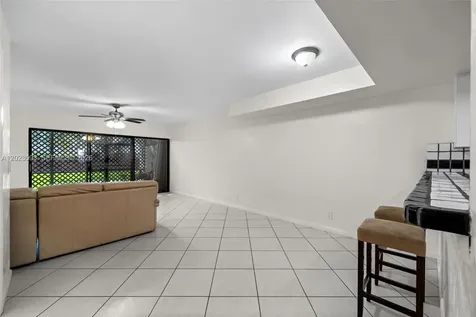 4241 SW 71st Way Davie FL 33314