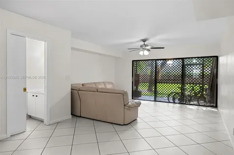 4241 SW 71st Way Davie FL 33314