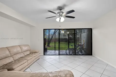 4241 SW 71st Way Davie FL 33314