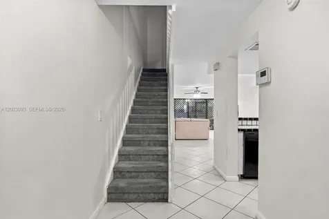 4241 SW 71st Way Davie FL 33314