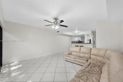 4241 SW 71st Way Davie FL 33314