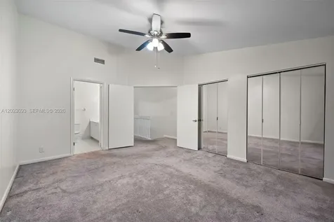 4241 SW 71st Way Davie FL 33314