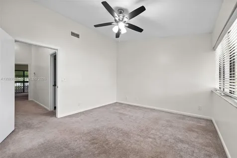 4241 SW 71st Way Davie FL 33314