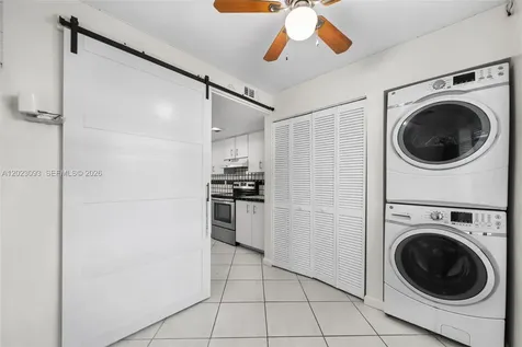 4241 SW 71st Way Davie FL 33314