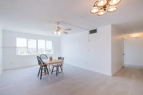 14840 Naranja Lakes Boulevard Homestead FL 33032