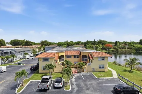 15635 SW 74th Cir Drive Miami FL 33193