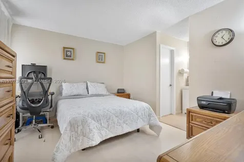 15635 SW 74th Cir Drive Miami FL 33193