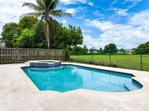 1730 SE 20th Terrace Homestead FL 33035