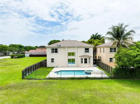 1730 SE 20th Terrace Homestead FL 33035