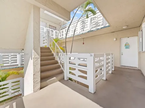 21121 SW 85th Avenue Cutler Bay FL 33189