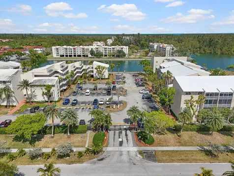 21121 SW 85th Avenue Cutler Bay FL 33189