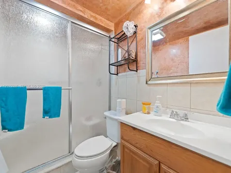 21121 SW 85th Avenue Cutler Bay FL 33189