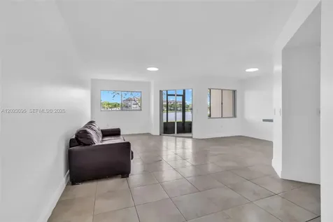13705 SW 12th Street Pembroke Pines FL 33027