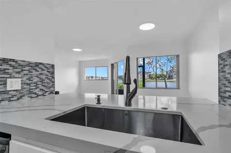 13705 SW 12th Street Pembroke Pines FL 33027