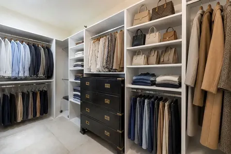 11113 Biscayne Boulevard Miami FL 33181