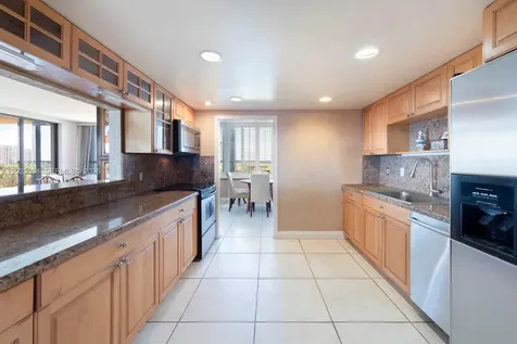 11113 Biscayne Boulevard Miami FL 33181