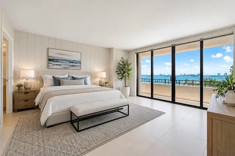 11113 Biscayne Boulevard Miami FL 33181