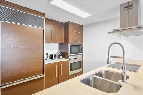 485 Brickell Avenue Miami FL 33131