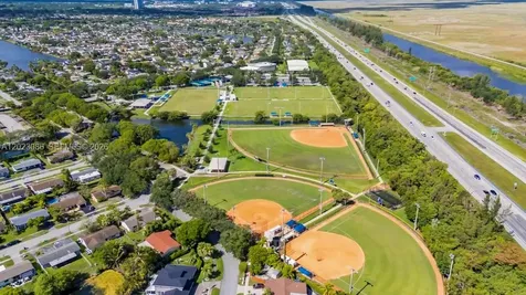 11641 NW 42nd Street Sunrise FL 33323