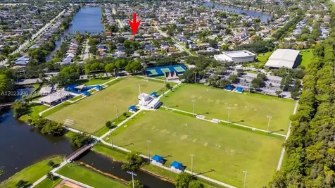 11641 NW 42nd Street Sunrise FL 33323