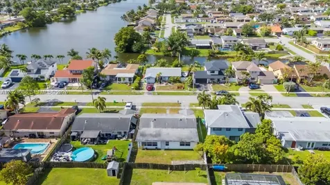 11641 NW 42nd Street Sunrise FL 33323