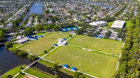 11641 NW 42nd Street Sunrise FL 33323