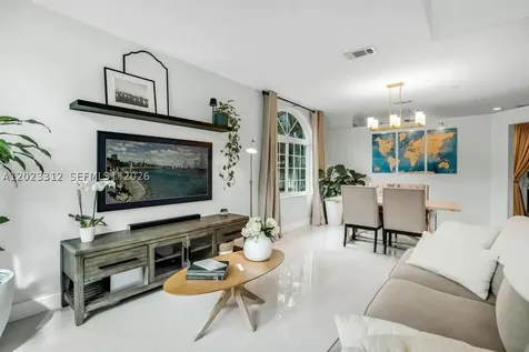 690 NW 159th Lane Pembroke Pines FL 33028