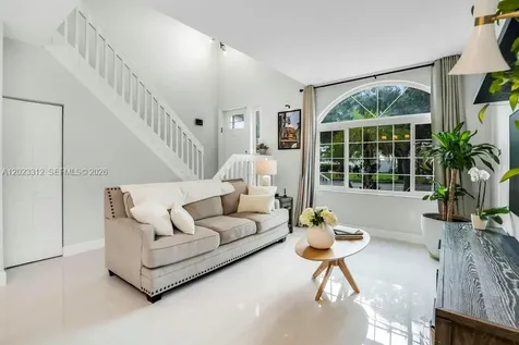 690 NW 159th Lane Pembroke Pines FL 33028