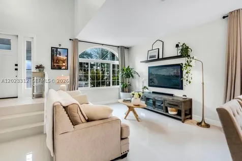 690 NW 159th Lane Pembroke Pines FL 33028