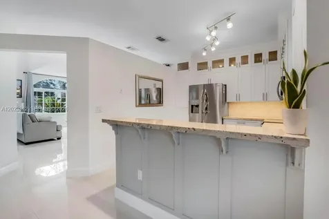 690 NW 159th Lane Pembroke Pines FL 33028
