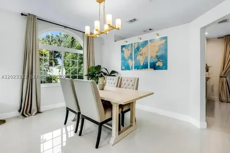 690 NW 159th Lane Pembroke Pines FL 33028