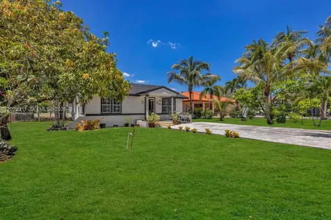 2851 NW 106th Street Miami FL 33147
