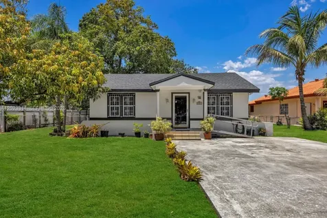 2851 NW 106th Street Miami FL 33147