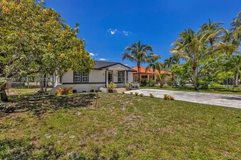 2851 NW 106th Street Miami FL 33147