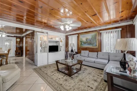 2851 NW 106th Street Miami FL 33147